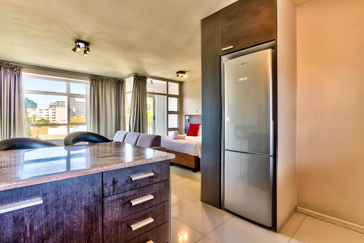 Cascades 608 In Point Apartment Cape Town