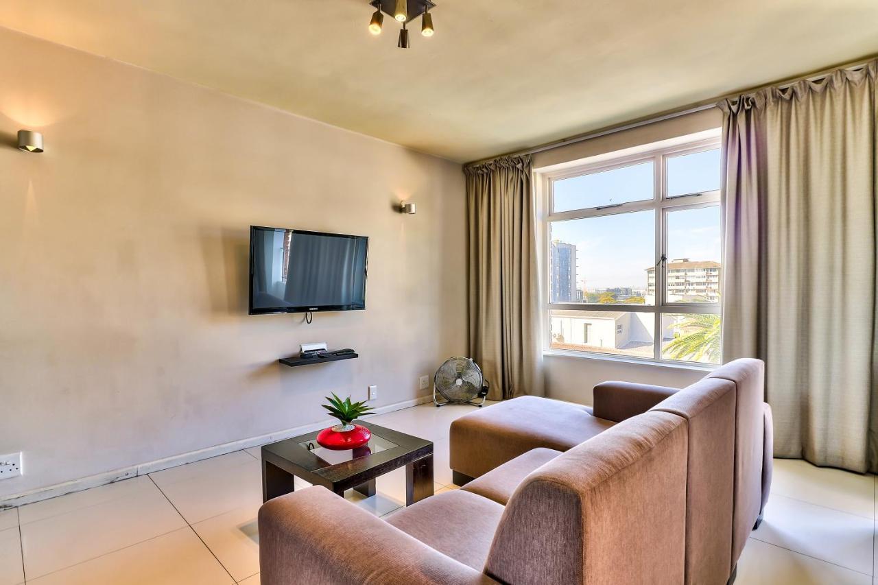 Cascades 608 In Point Apartment *