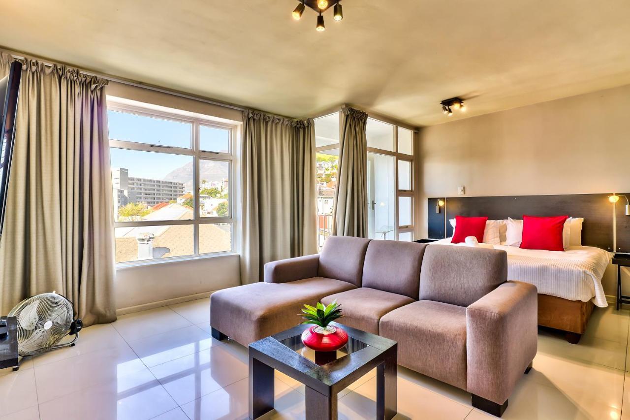 Cascades 608 In Point Apartment